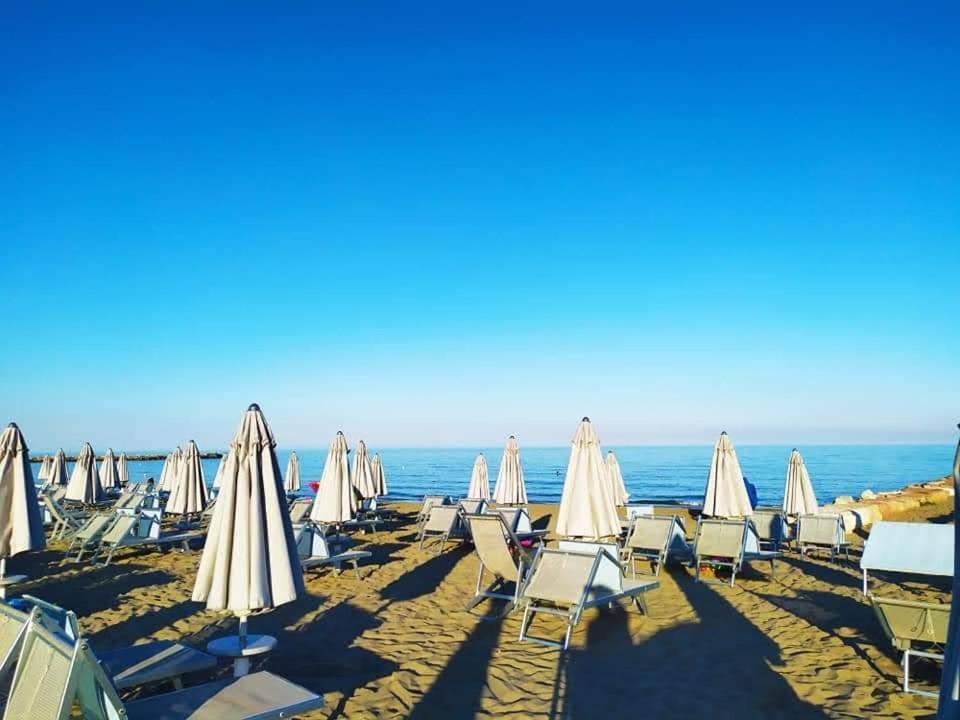 Residence Condominio Roma 에라클레아 마레 외부 사진